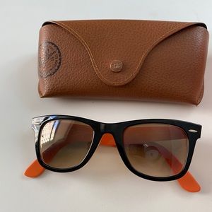 Unisex Wayfarer Ray-Ban Sunglasses